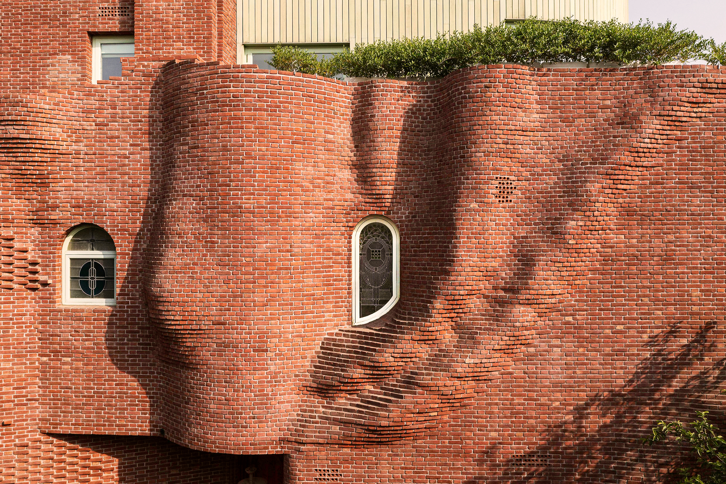 100K Brick House