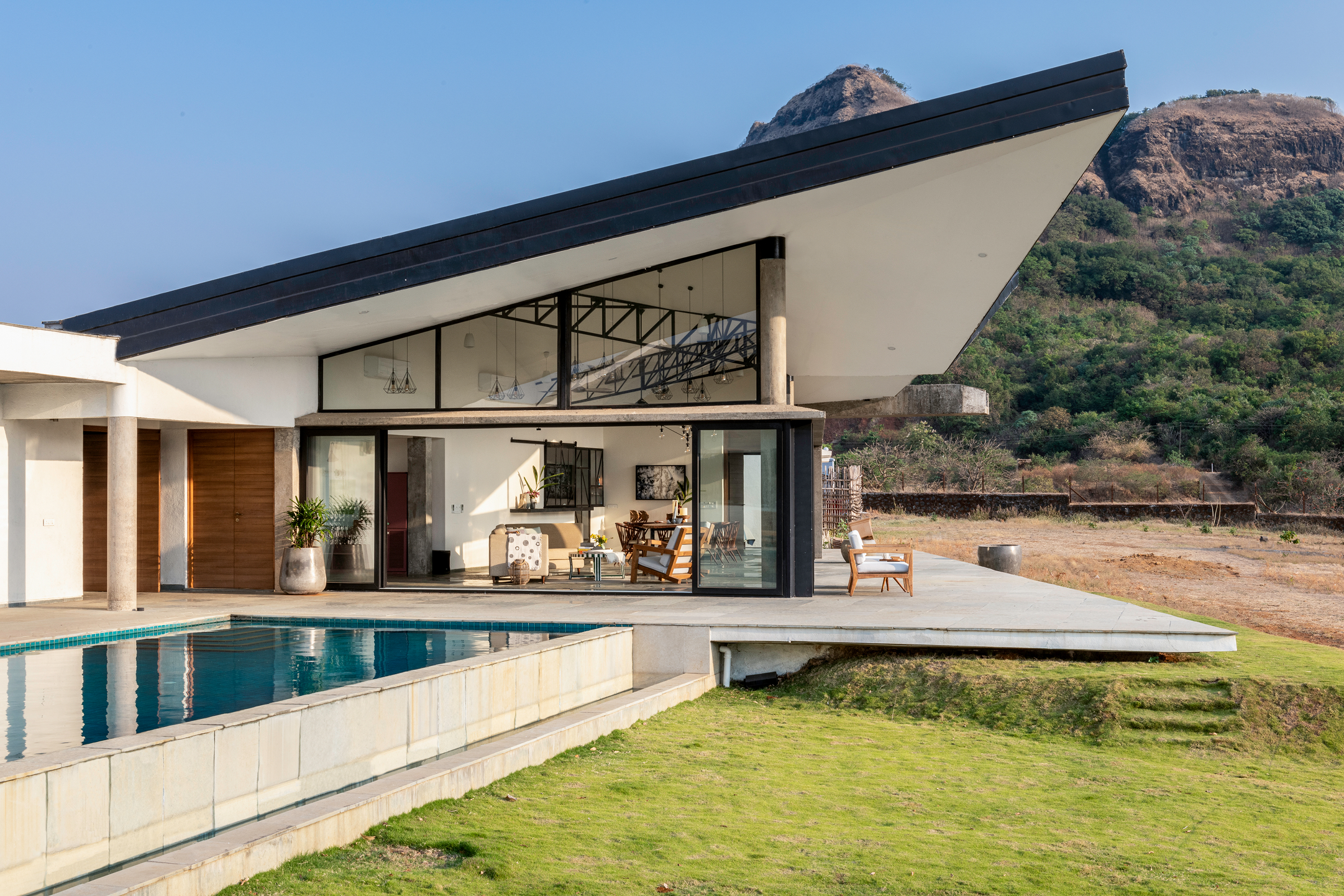Flying House
